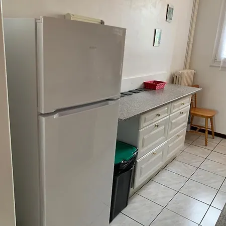 Appartement Spacieux A 2Km Du Circuit, Proche Tram, Circuit A 8 En Tram Apartment Le Mans