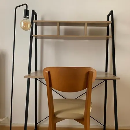 Spacieux à 2km Du Circuit, Proche Tram, Circuit à 5 Minutes En Tram Apartamento