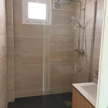 Apartamento Spacieux à 2km Du Circuit, Proche Tram, Circuit à 5 Minutes En Tram Le Mans